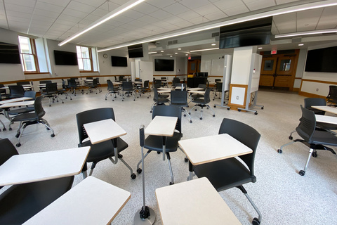 image of classroom 40 Schaeffer Hall