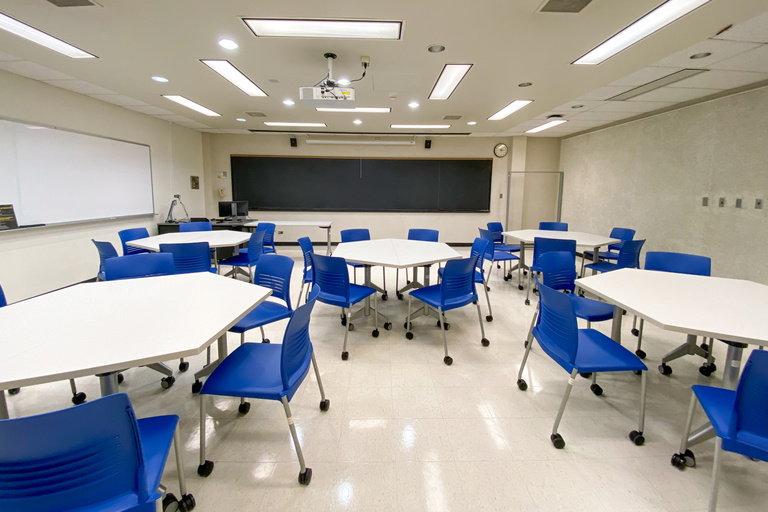 image of classroom N103 lindquist center