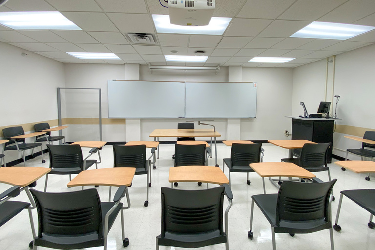 image of classroom 464 Phillips Hall