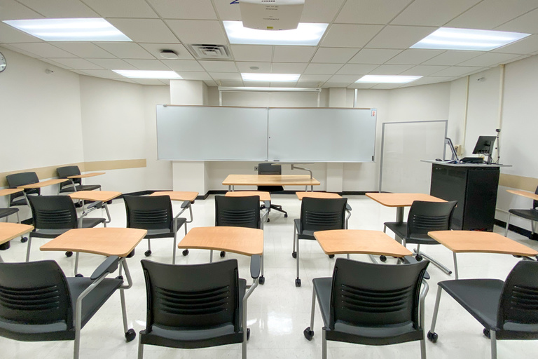 image of classroom 468 Phillips Hall