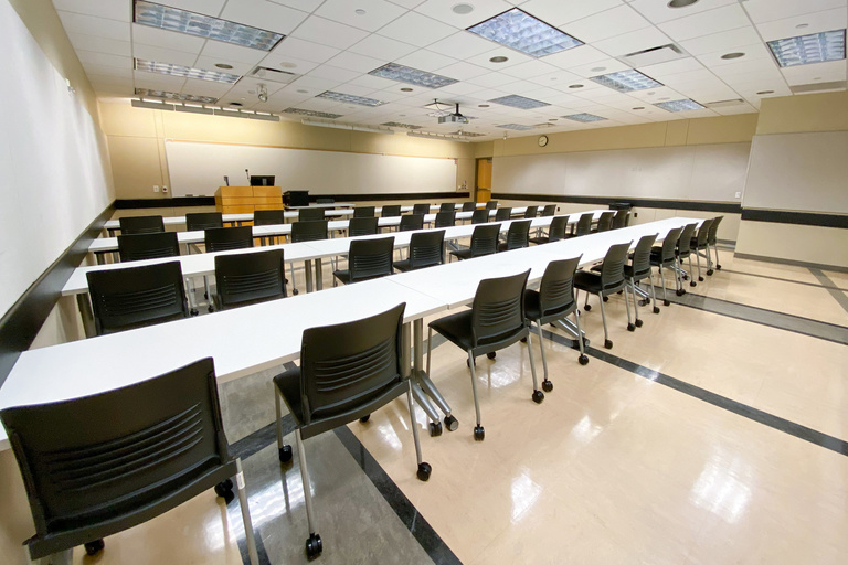 image of classroom C31 Pomerantz Center