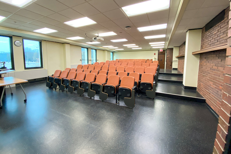 image of classroom 107 English Philosophy Building