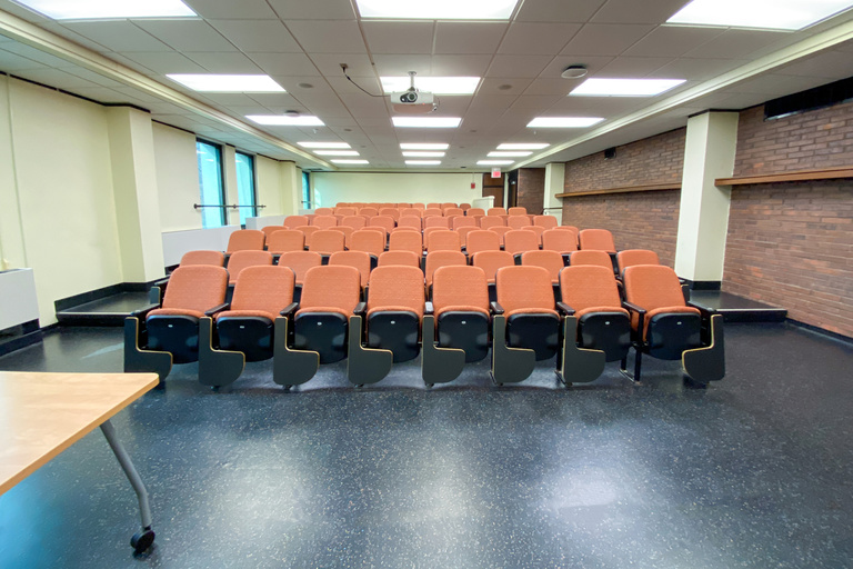 image of classroom 107 English Philosophy Building