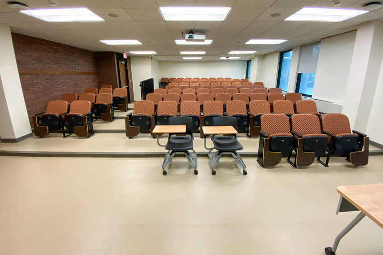 image of classroom 109 English Philosophy Building