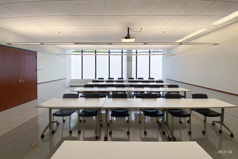 Image of 140 Blank Honors Center