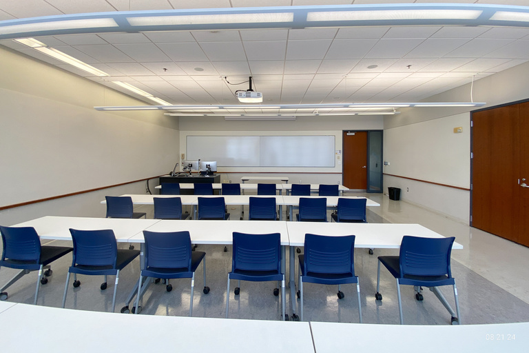 Image of 140 Blank Honors Center