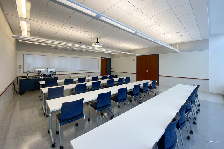 Image of 140 Blank Honors Center