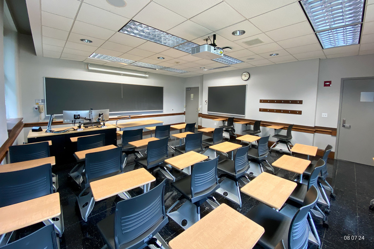 Image of 102 Sciences Library